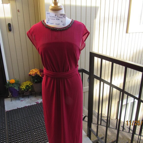#621  WOMAN'S LONG RED CHIFFON EVENING DRESS (SIZE 16US / 20UK) - Picture 1 of 3